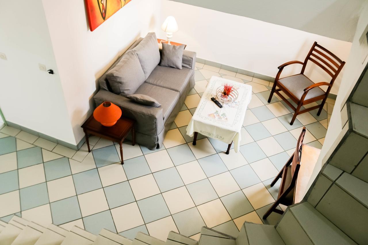 Tchero Appartement 1 Douala Ngoại thất bức ảnh