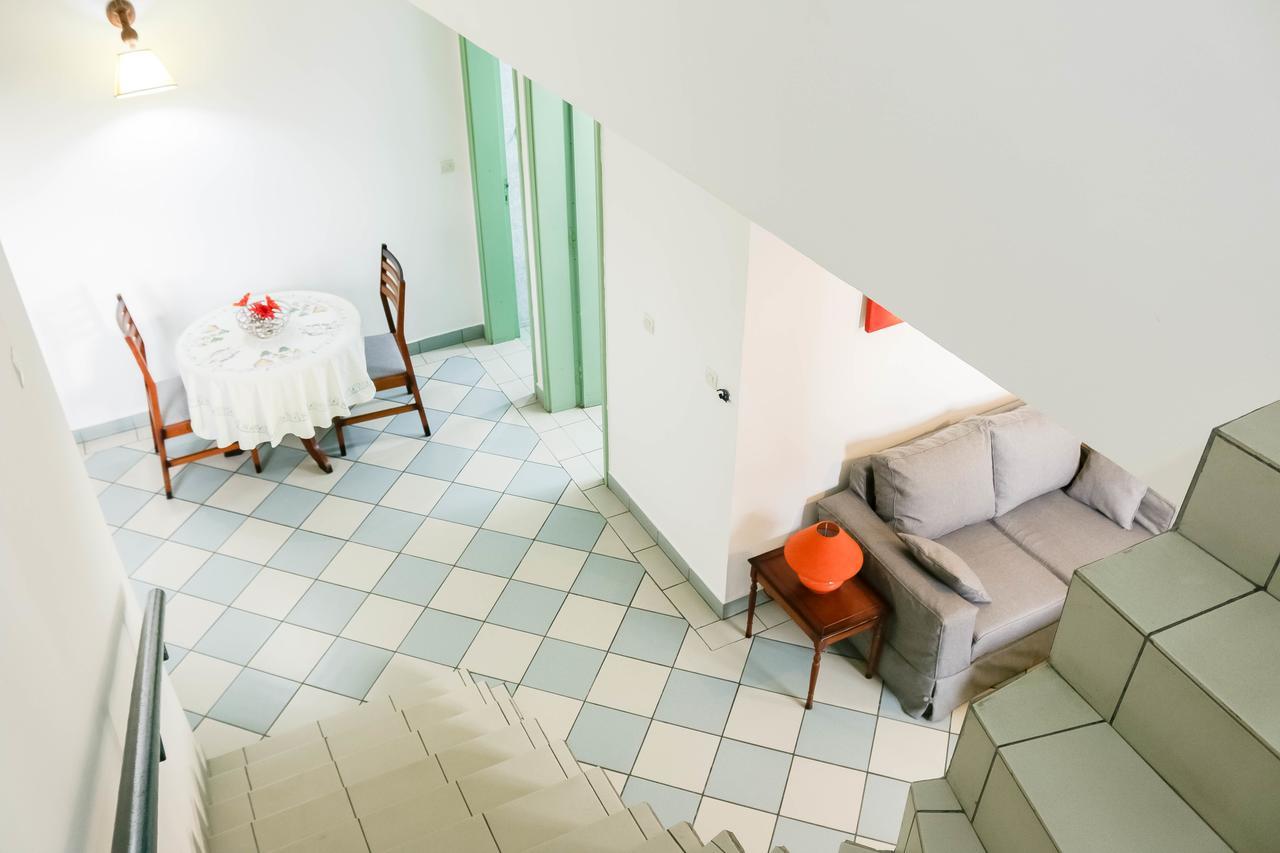 Tchero Appartement 1 Douala Ngoại thất bức ảnh
