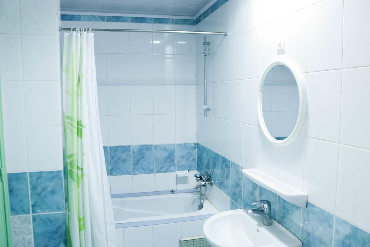 Tchero Appartement 1 Douala Ngoại thất bức ảnh