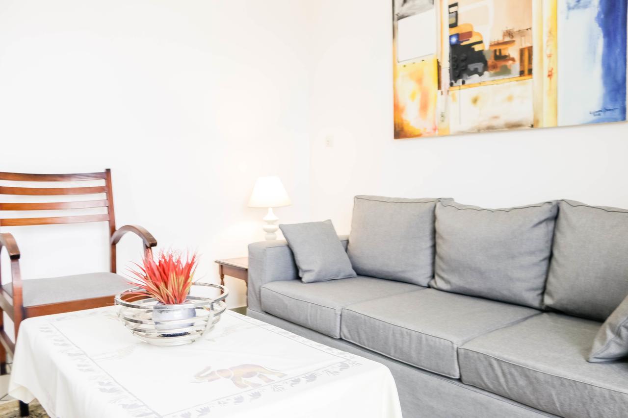 Tchero Appartement 1 Douala Ngoại thất bức ảnh